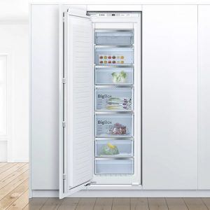 Bosch Serie | 6 built-in freezer 212L 177.2 x 55.8 cm flat hinge GIN81AEF0G