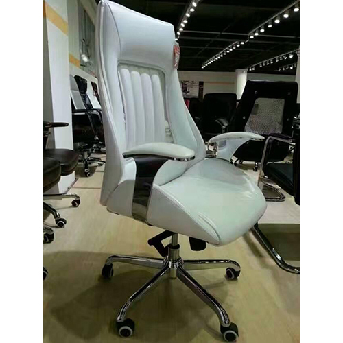 Deluxe Executive Office Swivel Chair with Head