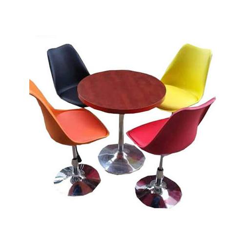 Deluxe 4-Seater Dining Set (Multicolour)