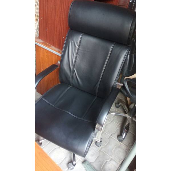 Deluxe Executive Swivel Chair RZE Model