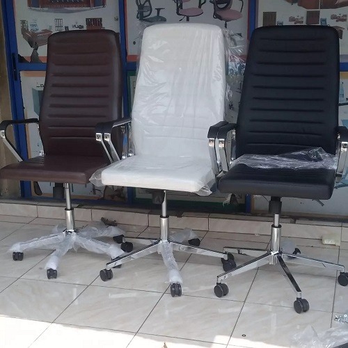 QUALITY DESIGNED EXECUTIVE OFFICE CHAIR (The price is for each) - AVAILABLE (MOBIN)