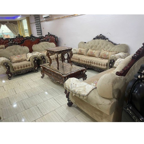 QUALITY DESIGNED 7 SEATERS SOFA WITH CENTER TABLE & 2 SIDE STOOLS -AVAILABLE (AUSFUR)