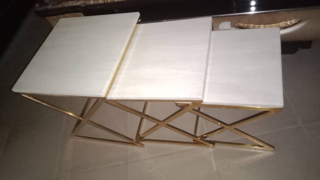 3 PCS OF WHITE RECTANGULAR MARBLE TOP STOOLS WITH GOLDEN LEGS (1530)