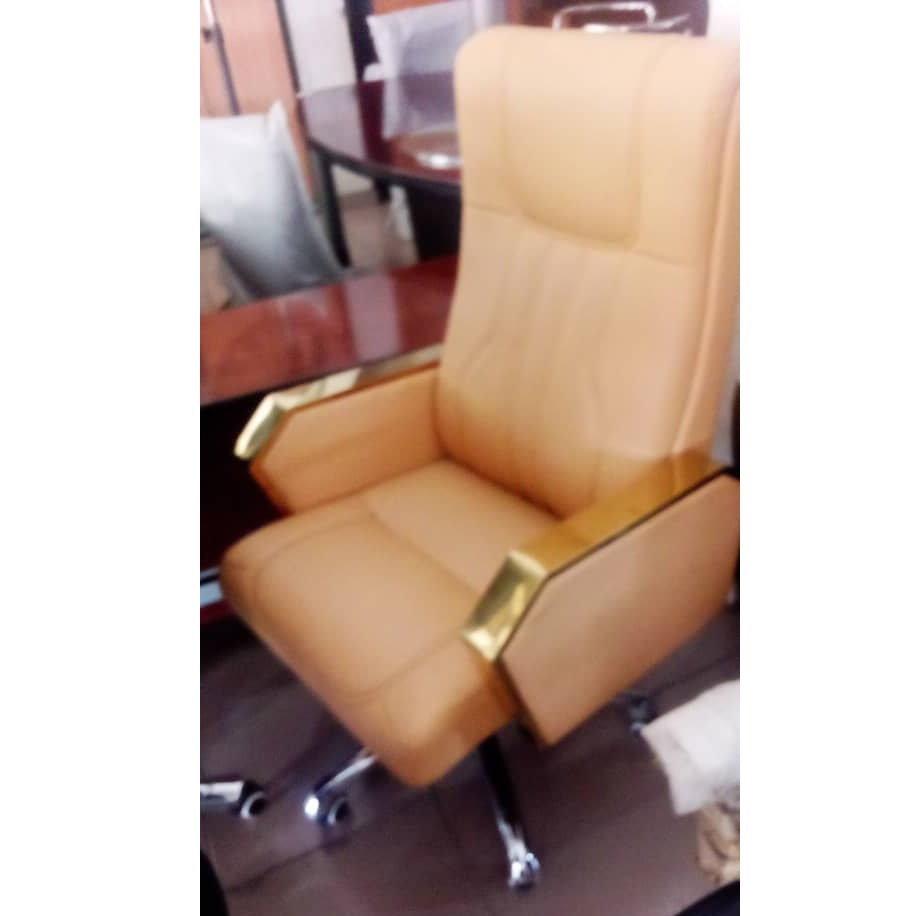 QUALITY DESIGNED BROWN EXECUTIVE OFFICE CHAIR AVAILABLE- (ROMIN)