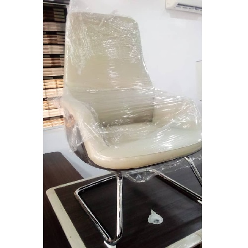 QUALITY DESIGNED CREAM EXECUTIVE OFFICE CHAIR - AVAILABLE (ARIN)
