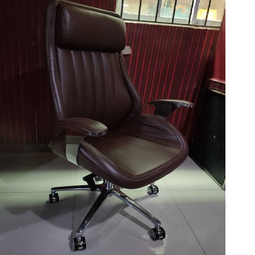 QUALITY DESIGNED COFFEE BROWN OFFICE CHAIR - AVAILABLE (AUFUR)