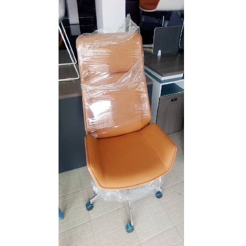 QUALITY DESIGNED ORANGE EXECUTIVE CHAIR - AVAILABLE (ARIN)