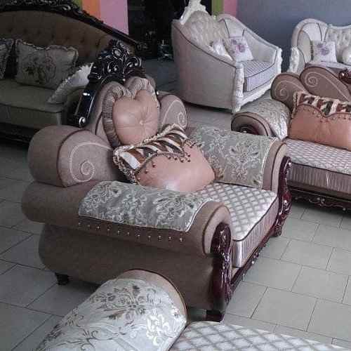 QUALITY DESIGNED ROYAL LIGHT BROWN FRAME 7 SEATERS SOFA CHAIRS ONLY _ AVAILABLE (LEWO)