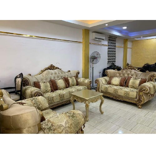 QUALITY DESIGNED ROYAL GOLD & BROWN 7 SEATERS SOFA CHAIRS ONLY _ AVAILABLE (LEWO)