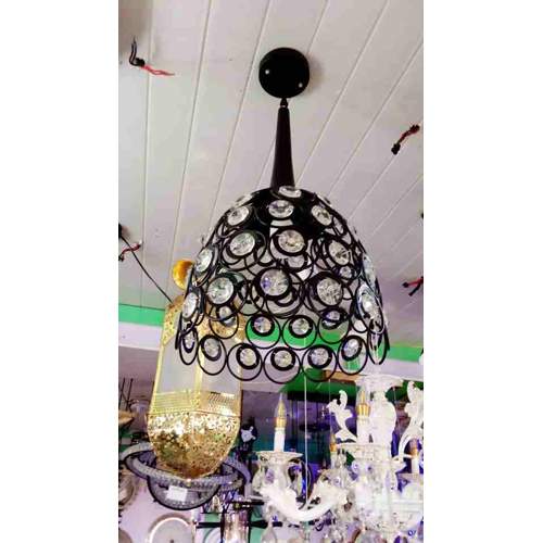 CRYSTAL PENDANT QUALITY LIGHT- FOR INDOOR USE (LIPLA)
