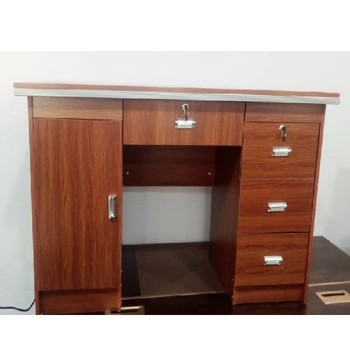 QUALITY DESIGNED BROWN TV STAND - AVAILABLE (ARIN)