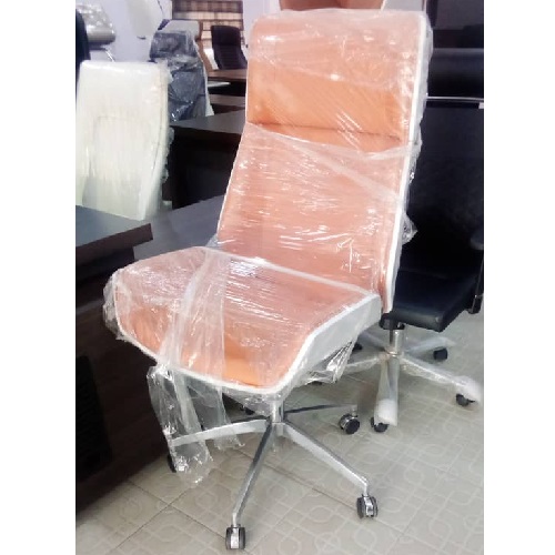 QUALITY DESIGNED ORANGE & WHITE EXECUTIVE OFFICE CHAIR - AVAILABLE (ARIN)