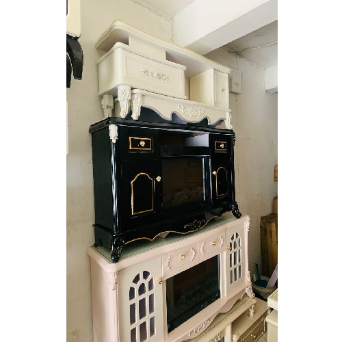 QUALITY DESIGNED ROYAL BLACK FIREPLACE - AVAILABLE (SATEC)