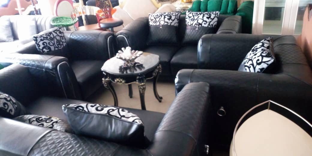 BLACK 7 SEATERS SOFA (FORIN)