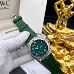 IWC EXCLUSIVE DESIGNERS WRISTWATCH WITH DARK GREEN LEATHER WITH SILVER FACE | GREEN SCREEN (SAWW)